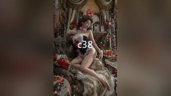 约操96后银行女职员淫荡小骚货 长屌无套爆插都给操尿了[MP4/170MB]