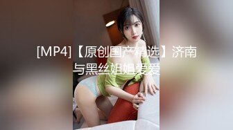 （原创）背后趴着操老婆，屁股夹着特紧