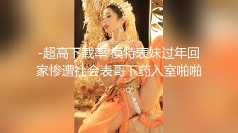 骚熟女的大屁股户外跟大哥帐篷内啪啪，熟女就是败火活好不粘人，口交大鸡巴好很骚被大哥各种爆草叫的好浪