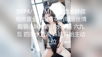 大奶女友好久不见，站立位后入，她说你好棒