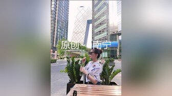 XKCCAV-8004_双飞母女CCAV-李小梦