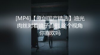 重度淫妻爱好者~每次把老婆操得嗷嗷大叫~身体抽动~意乱情迷~流出白浆~心里就特别爽！