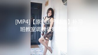 医院女厕偷拍白白嫩嫩的大屁股少妇