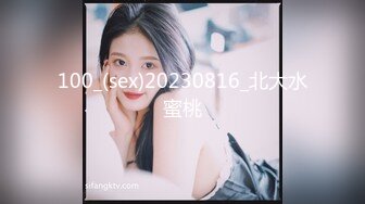 清纯欲女小欣欣全程露脸大秀直播，无毛骚逼很性感AV棒加跳弹摩擦骚逼，看表情就知道有多爽